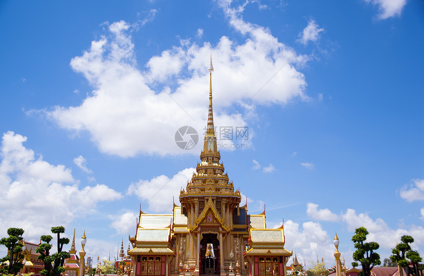泰国的建筑设计传统佛教徒装饰结构旅行文化场景宗教寺庙天空图片
