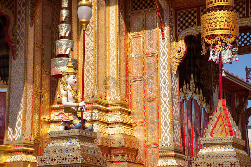 泰国的建筑设计风格传统旅行宗教天空地标场景结构旅游雕塑图片