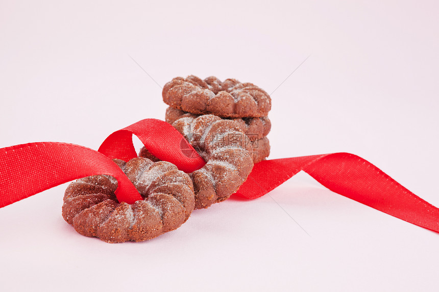 巧克力饼干棕色丝带甜点团体小吃季节性红色食物传统图片