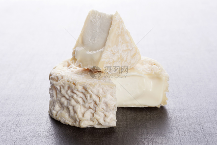 可爱的山羊奶酪图片