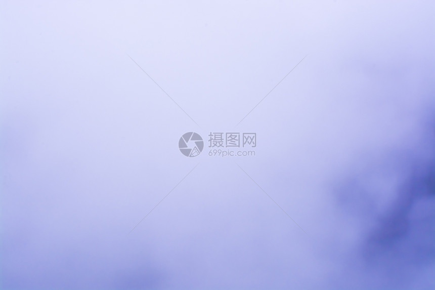 飞行中的蓝云背景摘要表图片