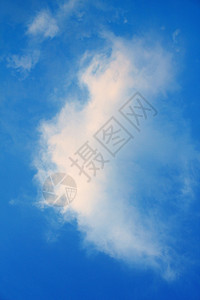 蓝天空和乌云天气太阳天空白色背景图片