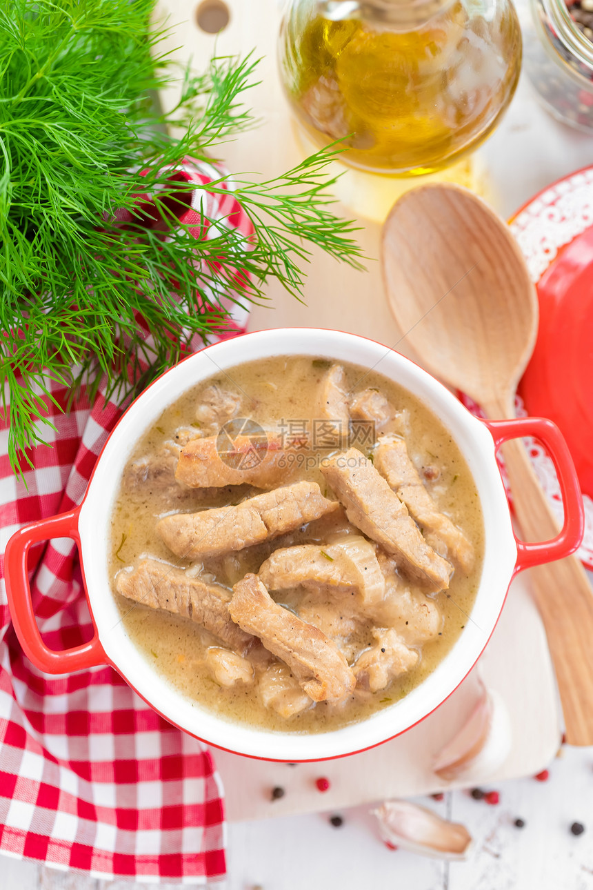 古拉什语Name猪肉肉汁课程食物厨房香菜烹饪乡村营养炖肉图片