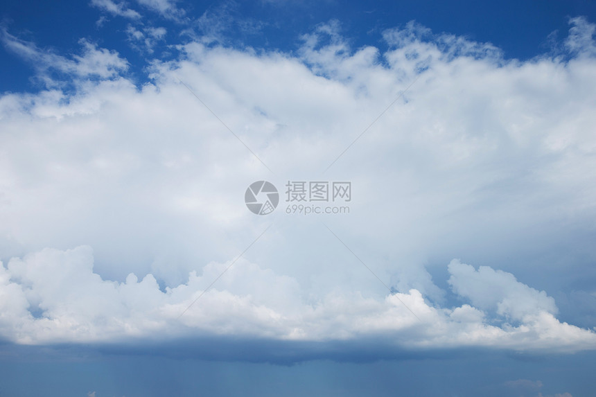 蓝蓝天空阳光气候晴天季节阴霾天气蓝色沉淀水分环境图片