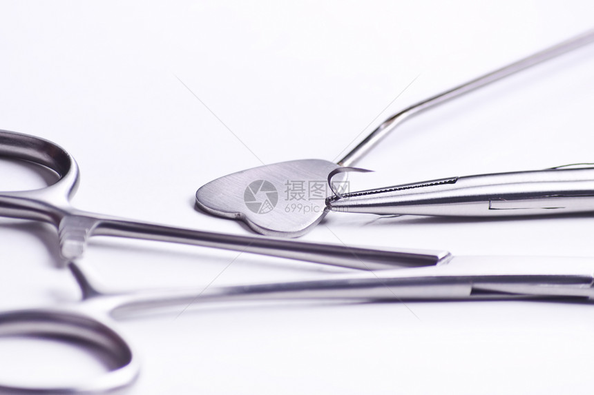 手术器械夹钳医疗药品健康白色金属操作外科医疗器械工具图片
