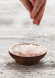 粉盐厨师拇指香料调味品手势手指背景图片