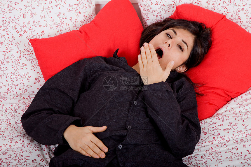 睡眠睡觉女孩内衣青年就寝女性快乐枕头青少年时间卧室图片