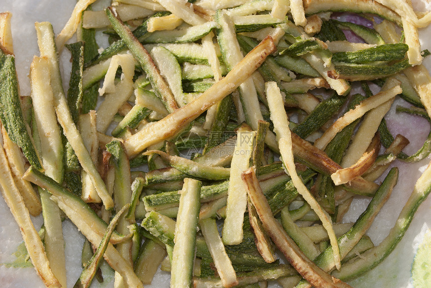 煎午餐蔬菜测量饮食盘子沙拉绿色美食食物油炸图片