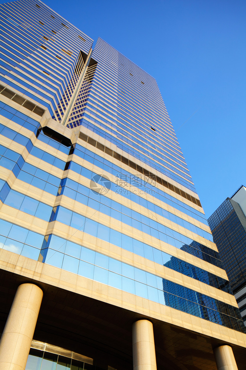 从低角度视图的办公楼天空建筑学公司玻璃金融天际商业市中心窗户景观图片