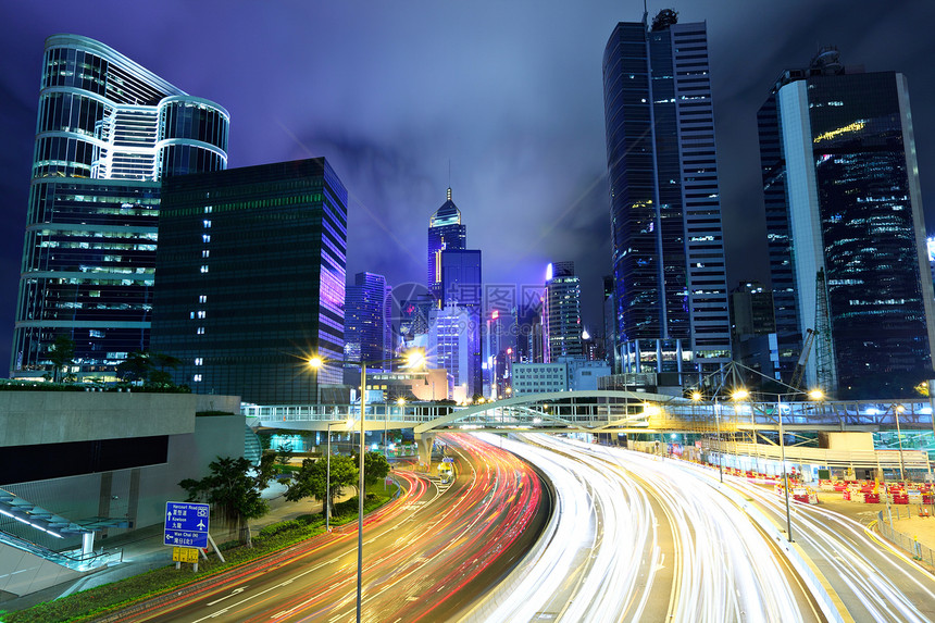 香港的快速移动交通建筑学运动建筑金融运输天际踪迹景观摩天大楼速度图片