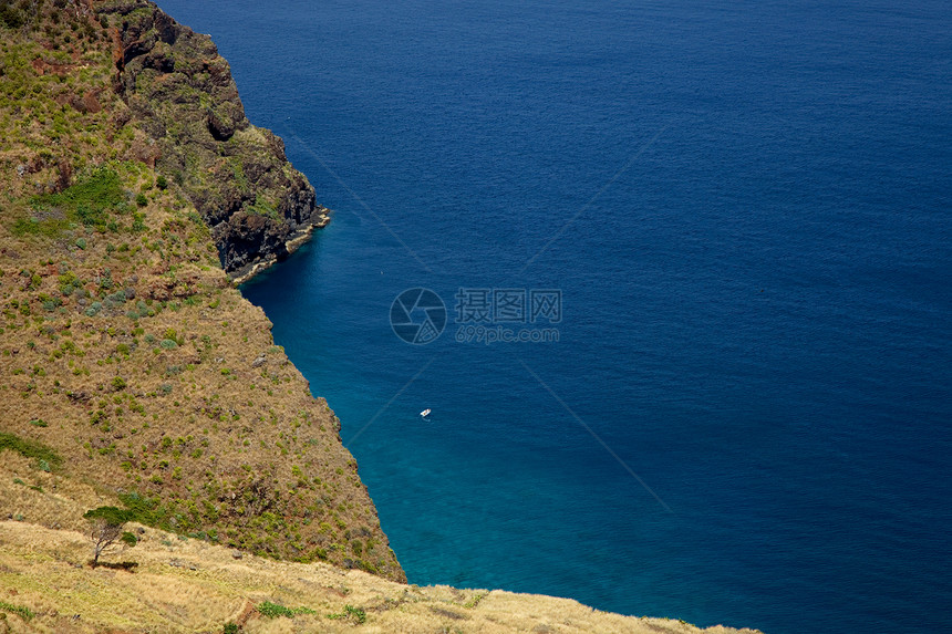 马德拉风景海岸石头植被旅游热带波浪地平线远足海滩图片