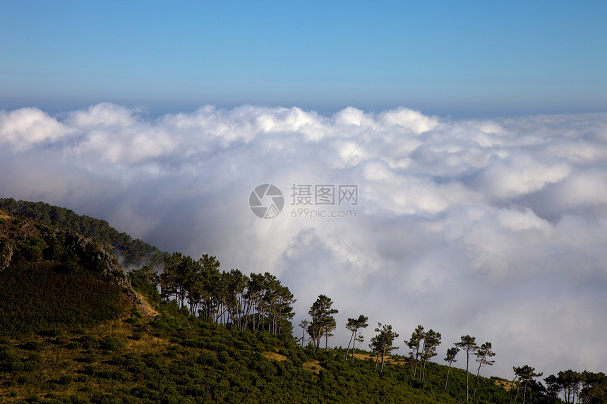 马德拉岛天气石头远足悬崖蓝色顶峰地球岩石天空旅行图片