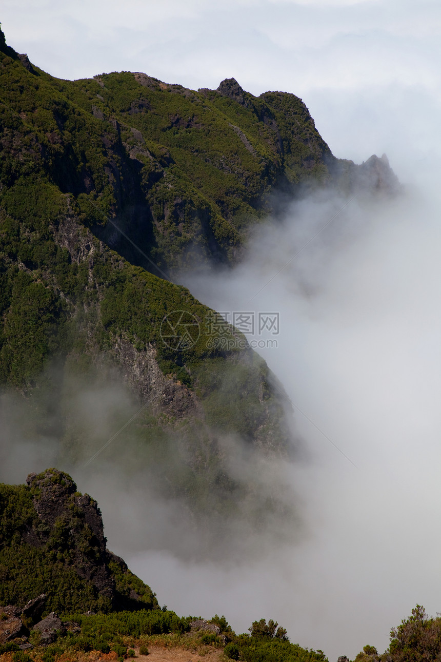 云荒野爬坡旅行地球太阳天堂天气远足风景岩石图片