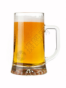 泡沫状的一品脱啤酒饮料泡沫玻璃小路气泡剪裁黄色液体啤酒杯反射背景