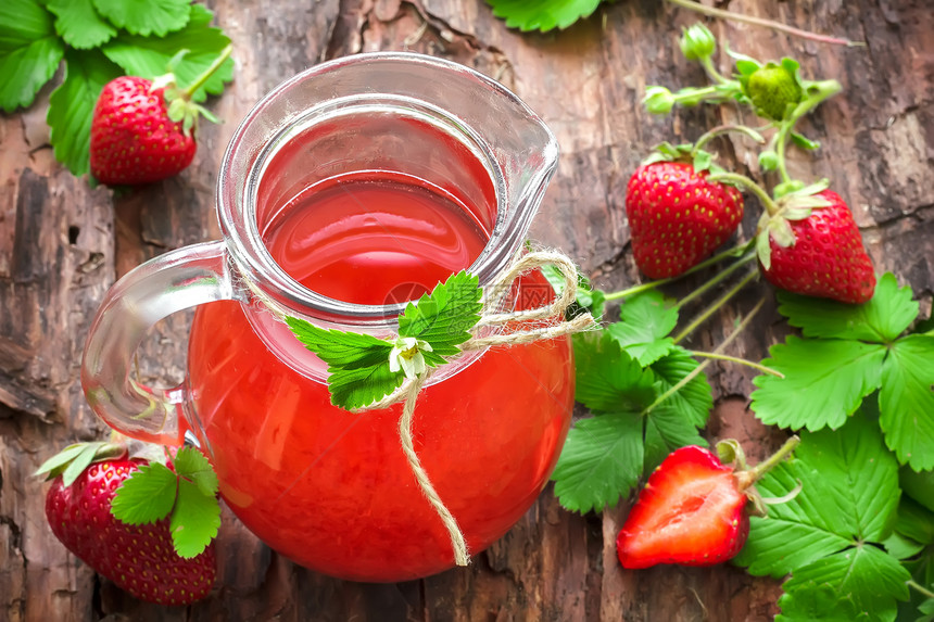 草莓汁玻璃乡村食物桌子投手水果饮食果汁早餐水壶图片