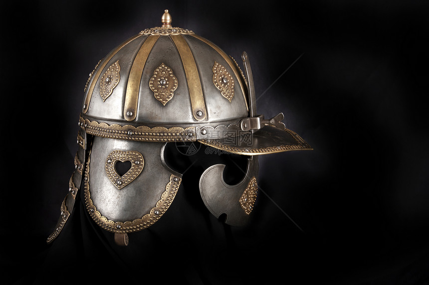 铁头盔比赛骑士金属铆钉传统图片