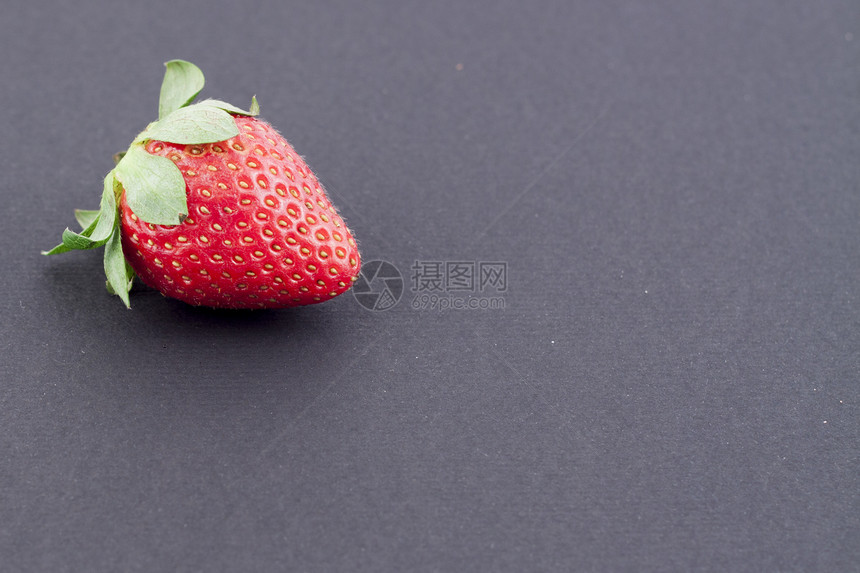 草莓食物黑色浆果健康红色饮食蔬菜营养白色早餐图片