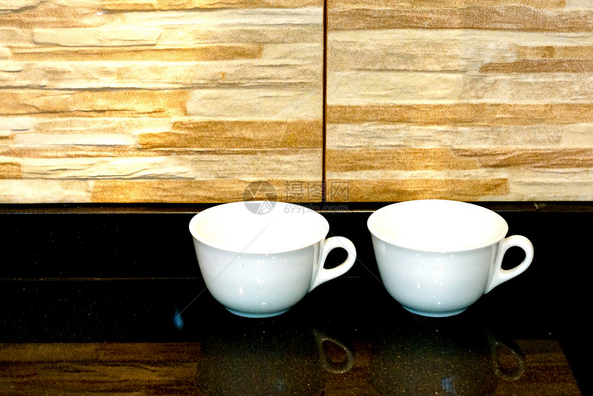 咖啡具咖啡大理石桌子白色杯子图片