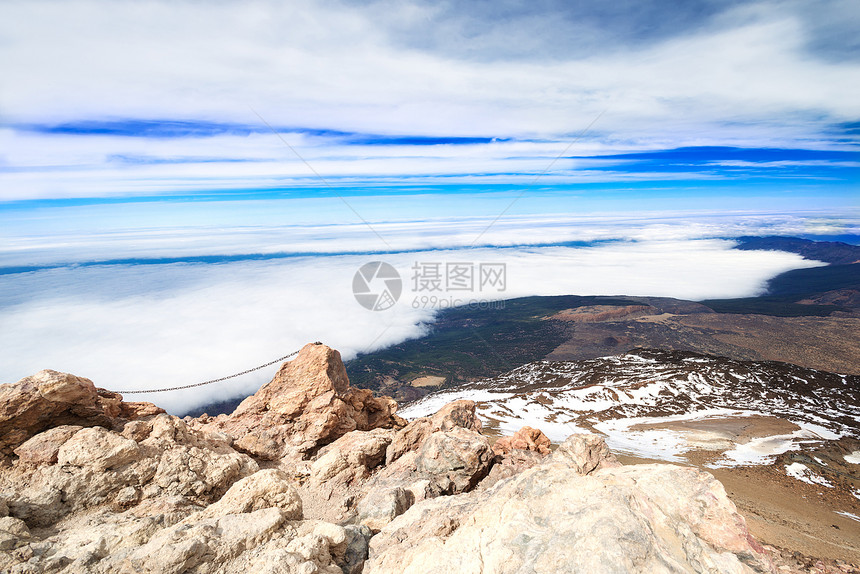 火山顶端的硫化物图片