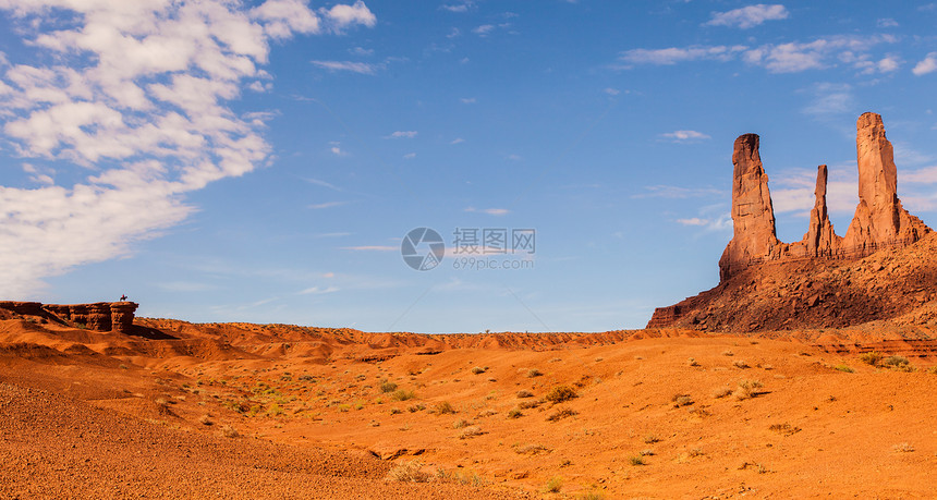 古迹谷地平线峡谷红色天空沙漠牛仔蓝色橙子土地旅行图片