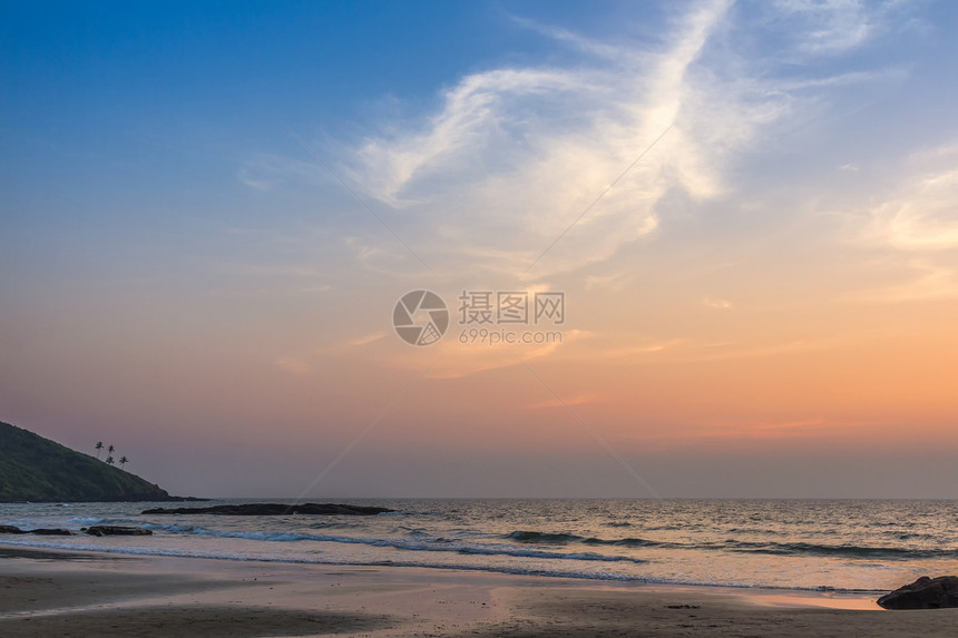 海滨日落支撑天空日落情绪反射海岸线海洋地平线海岸海滩图片