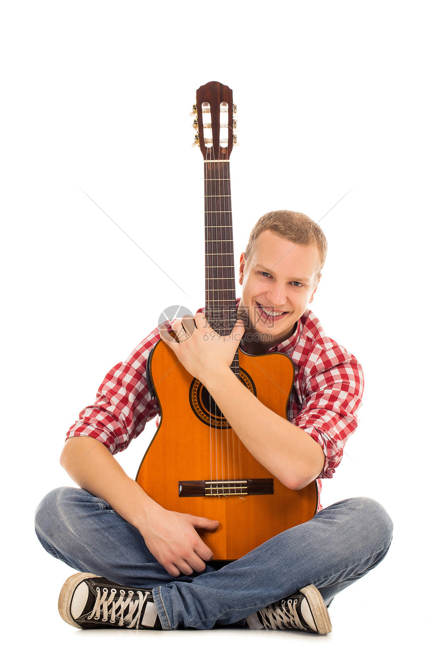 年轻音乐家配吉他金属独奏岩石男性衬衫歌曲衣服音乐会摇杆演员图片