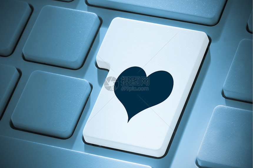 输入密钥时心脏的复合图像钥匙白色浪漫技术计算机电脑计算键盘绘图图片