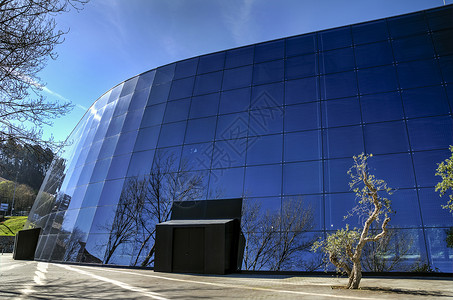 美丽的建筑纪念碑房子玻璃蓝色反射公园天空镜子建筑学高清图片