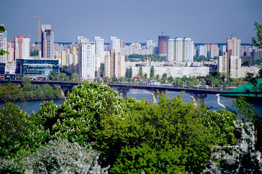 Paton桥 基辅全景区基辅 基耶夫历史性天空日光文化地标景观天蓝色假期城市环境图片