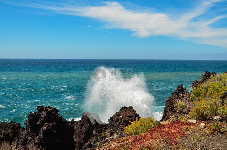蓝色大洋的强力波浪海洋图片