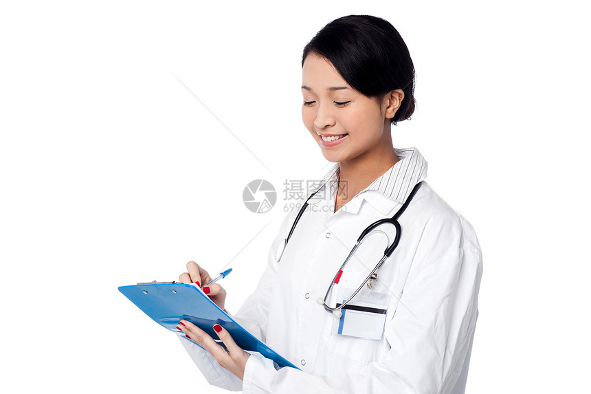 中国医生拿着文件夹站立的中国医生图片