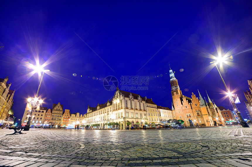 波兰罗茨拉夫 历史市场广场和市政厅图片