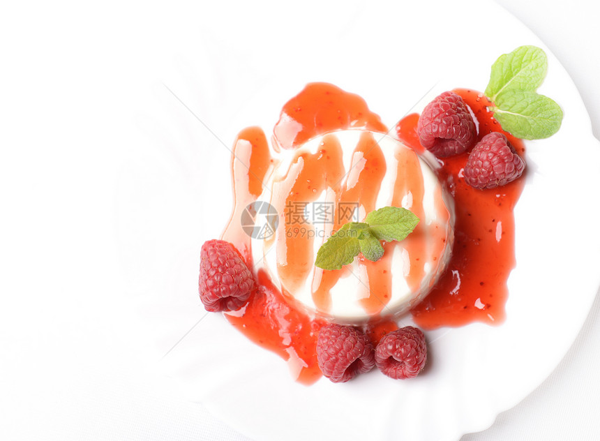 加拿大糖浆玻璃甜点科塔明胶奶油食物浆果美食覆盆子图片