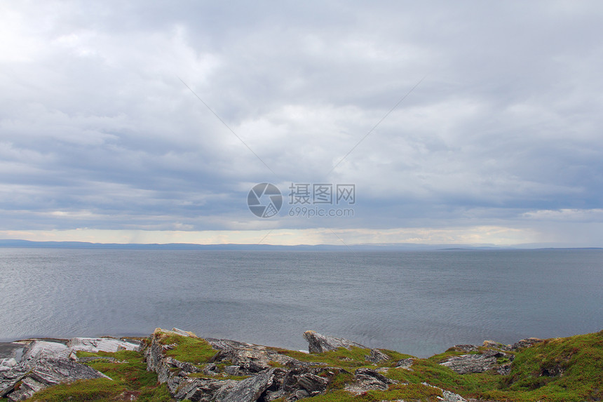 挪威北部地貌景观地平线风景支撑石头场景海滩旅行海岸海洋顶峰图片