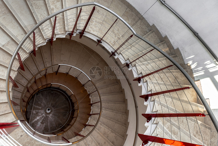 螺旋楼梯的上向视图石头圆形建筑圆圈漩涡建筑学图片
