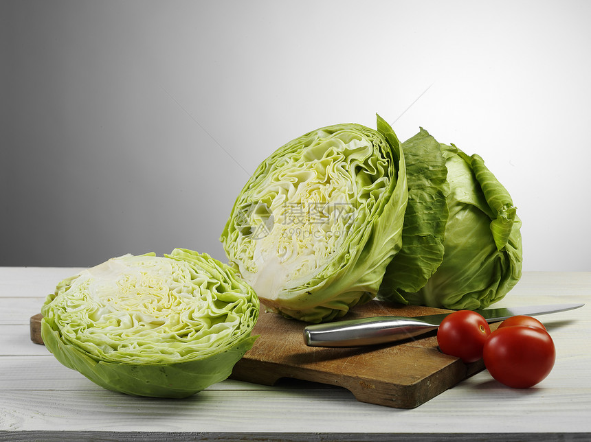 白菜和番茄营养白色收藏木板生产食物绿色砧板蔬菜图片