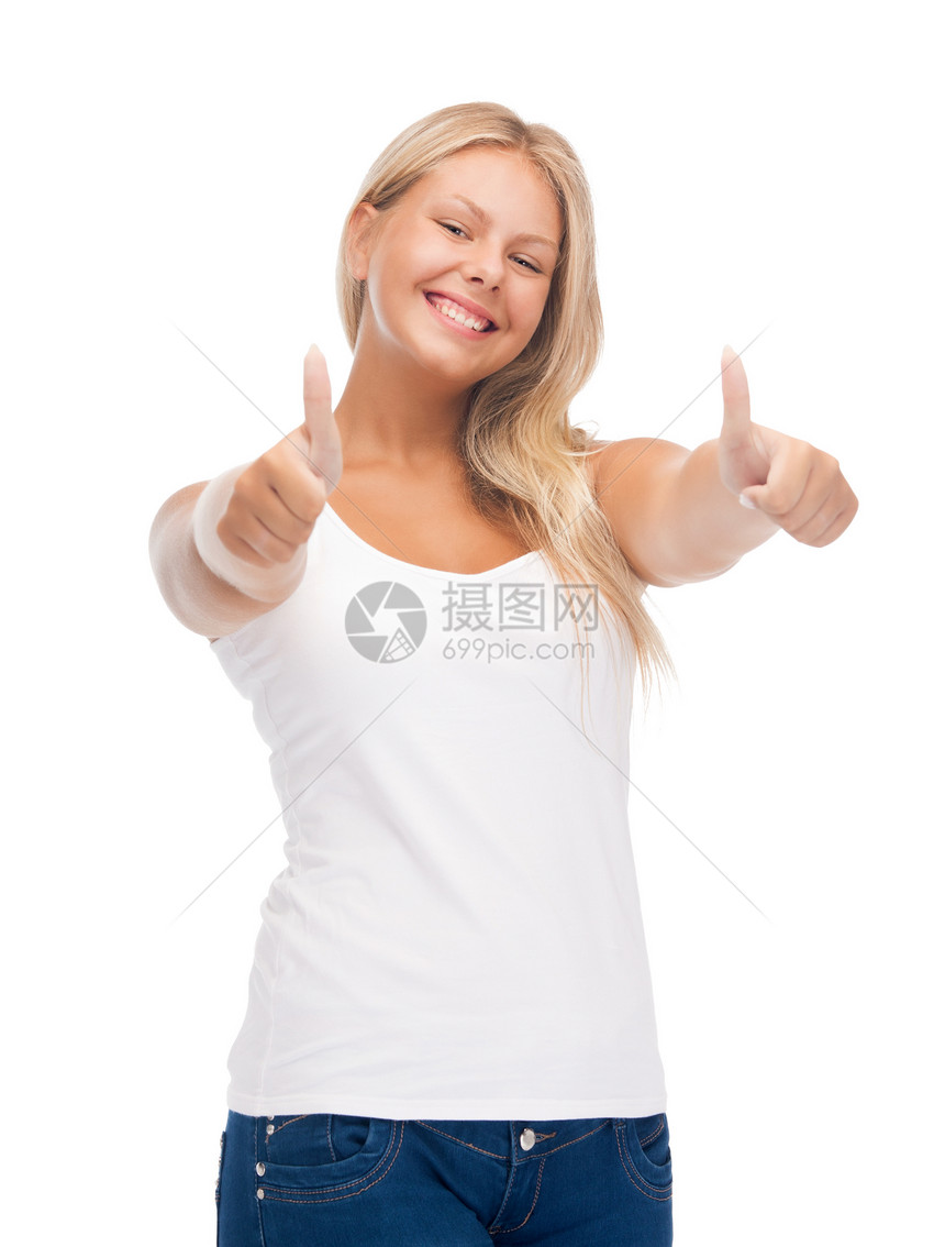 穿着白白白色短袖圆领汗衫的少女手势尺寸衬衫重量微笑青少年女性肥胖手指快乐图片