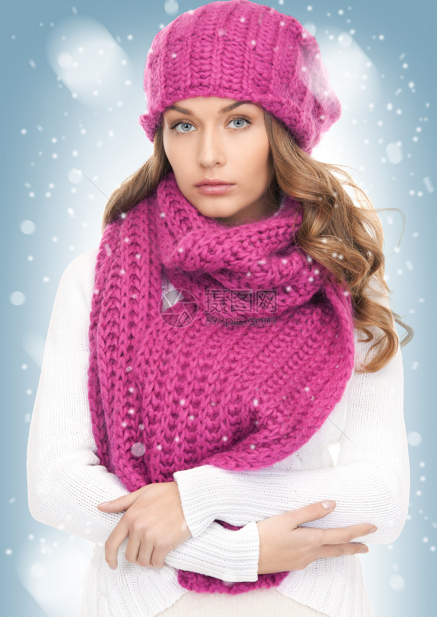 戴冬帽的美女福利棉被皮肤头发幸福季节衣服雪花围巾羊毛图片