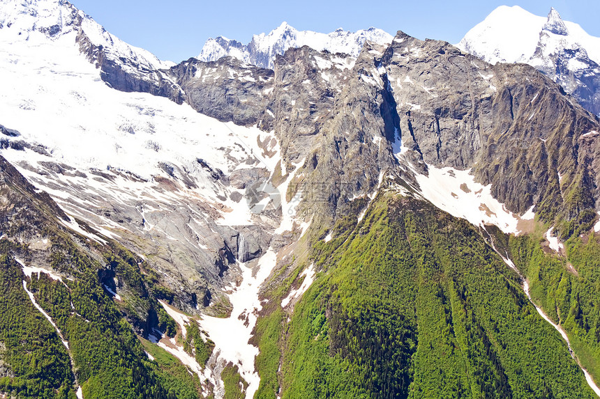 俄罗斯高加索山脉 俄国的高加索山脉悬崖风景荒野季节冰川图片