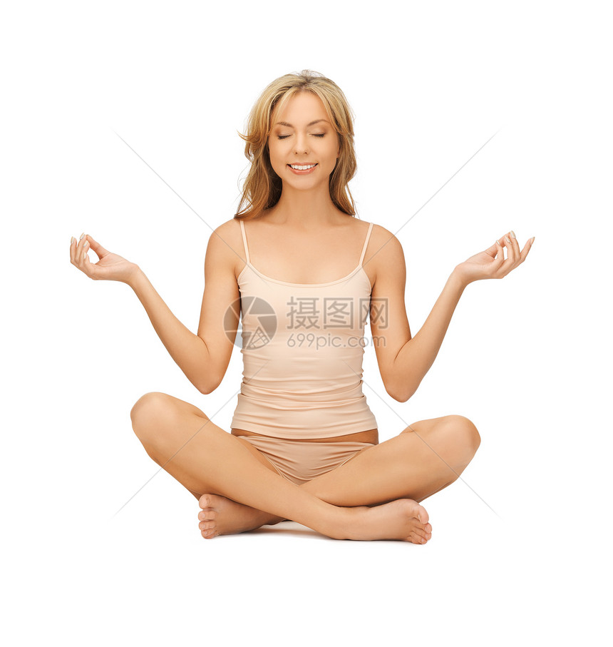 妇女练瑜伽莲花的姿势体操保健快乐运动活力微笑冥想平衡幸福身体图片