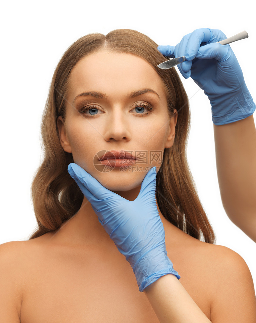 妇女的脸部和美容的手老化塑料病人外科卫生程序刀刃女性成人皱纹图片