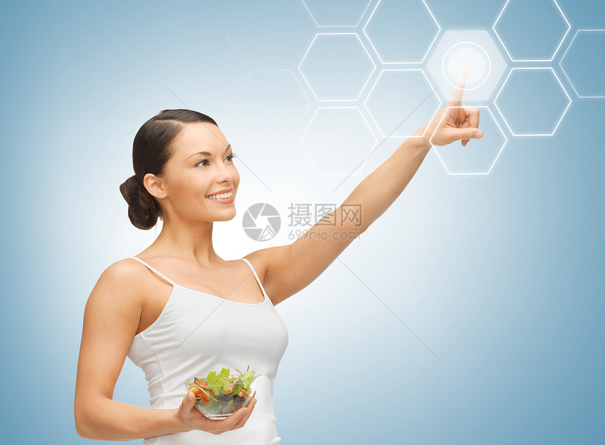 配有色拉和虚拟屏幕的妇女营养素减肥生态营养纤维技术微笑食物蔬菜按钮图片