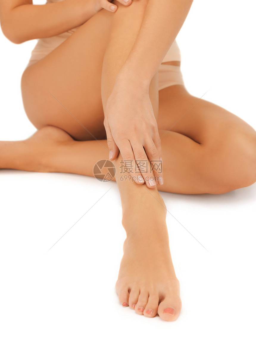女性的腿和手卫生静脉内裤脱毛美甲皮肤调子护理静脉曲张修脚图片