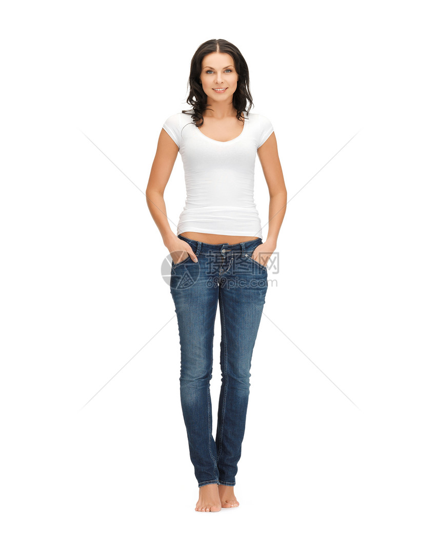 妇女穿着白白白色T恤衫广告冒充女孩牛仔裤学生微笑胸部姿势棉布数字图片