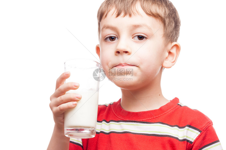饮用水牛奶红色金发眼睛玻璃男生奶制品快乐工作室男性营养图片