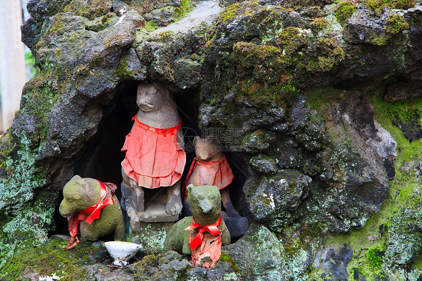 信托神庙旧的因纳里狐狸雕像神道旅游脚步文化祷告观光精神写作小路旅行图片