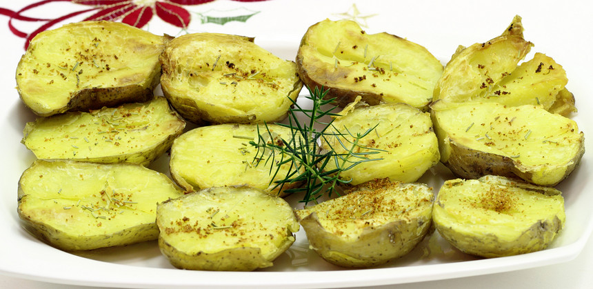 炸薯土豆生物黄色照片红色油炸小吃草本植物土豆香料蔬菜图片