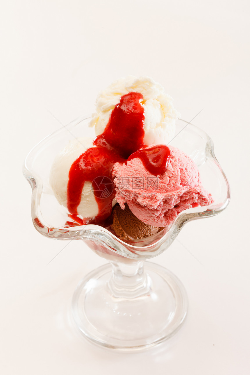 冰淇淋加果酱产品味道宏观小吃食物圣代甜点鞭打乳糖牛奶图片