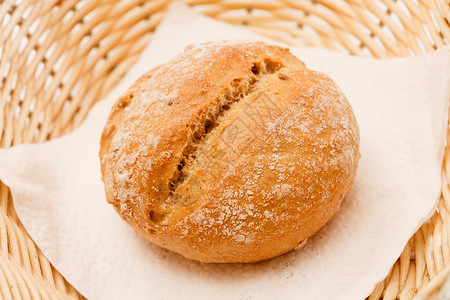 篮子中的圆包主食面包食物照片早餐包子营养彩色酒店背景图片