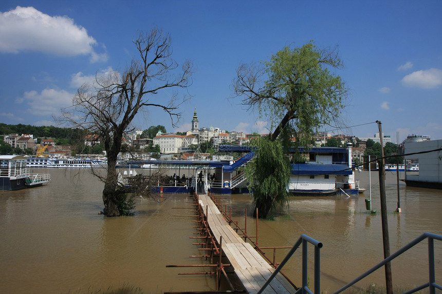 洪水洪涝城市天气保险危险环境图片